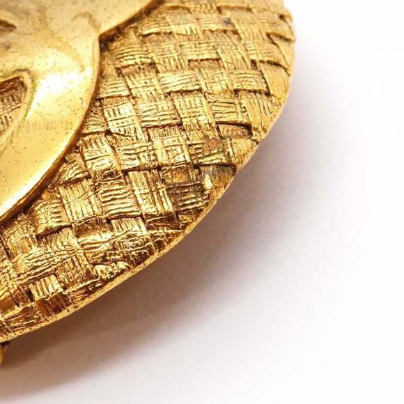CHANEL Gold Logo Brooch - Picture 7 of 11